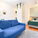 On Apartments - Garden View