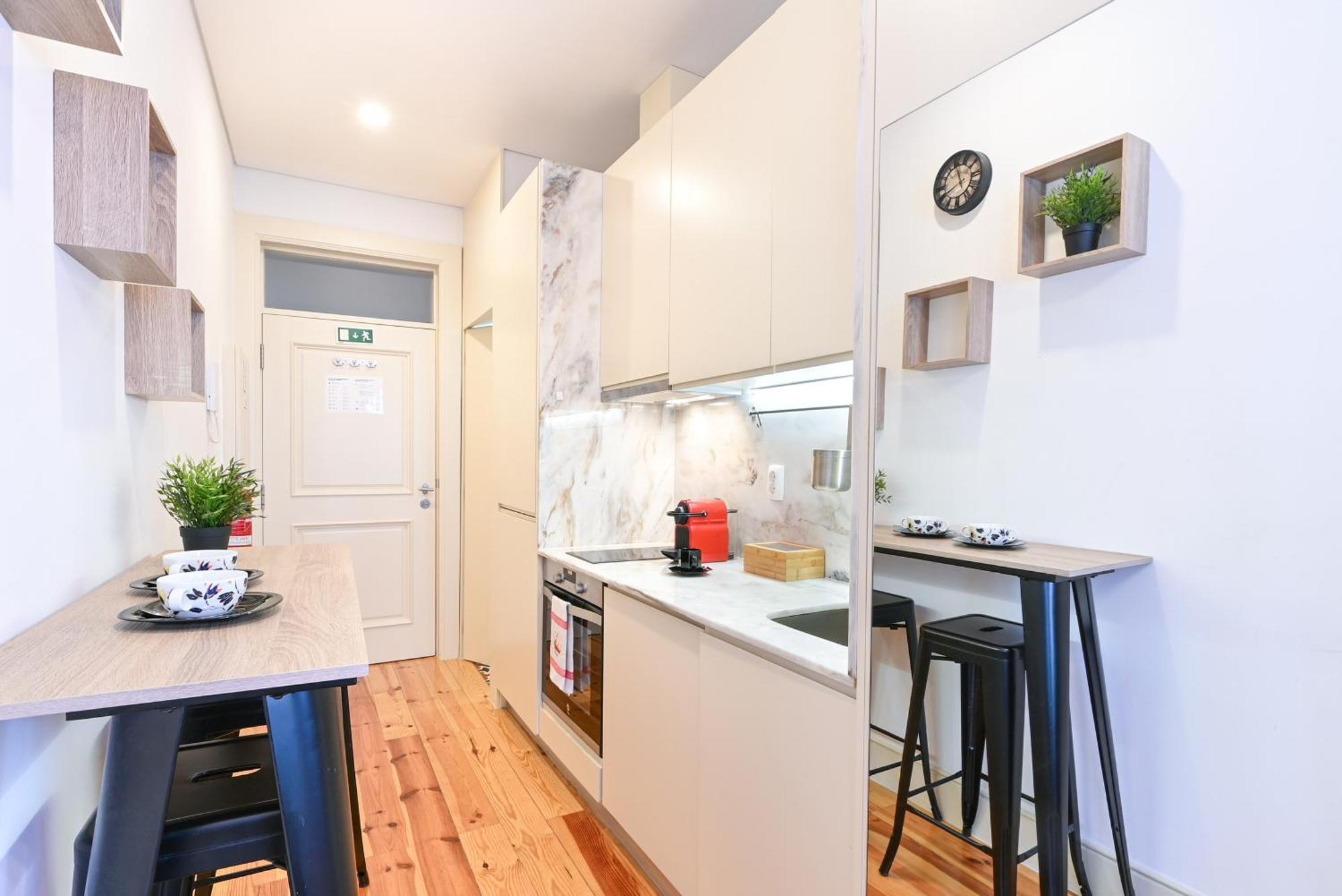 On - Garden View Apartment